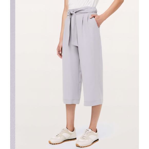 Lululemon Noir Crop Pants – Silverscreen Gray – Size 10 - Picture 7 of 7